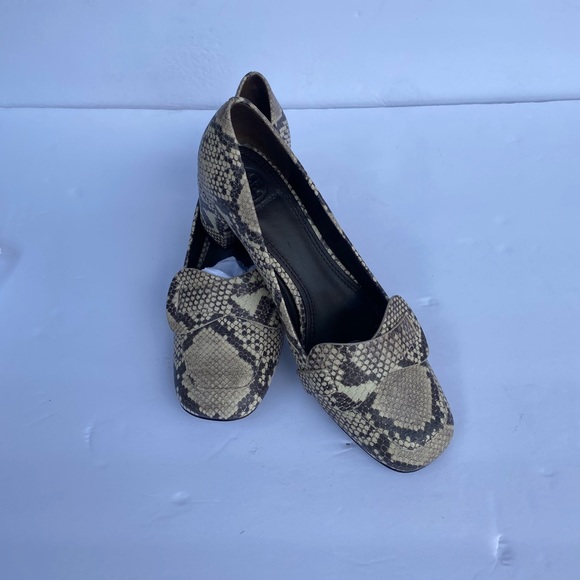 Tory Burch Bond 55MM Pump Printed Snake - Picture 8 of 16